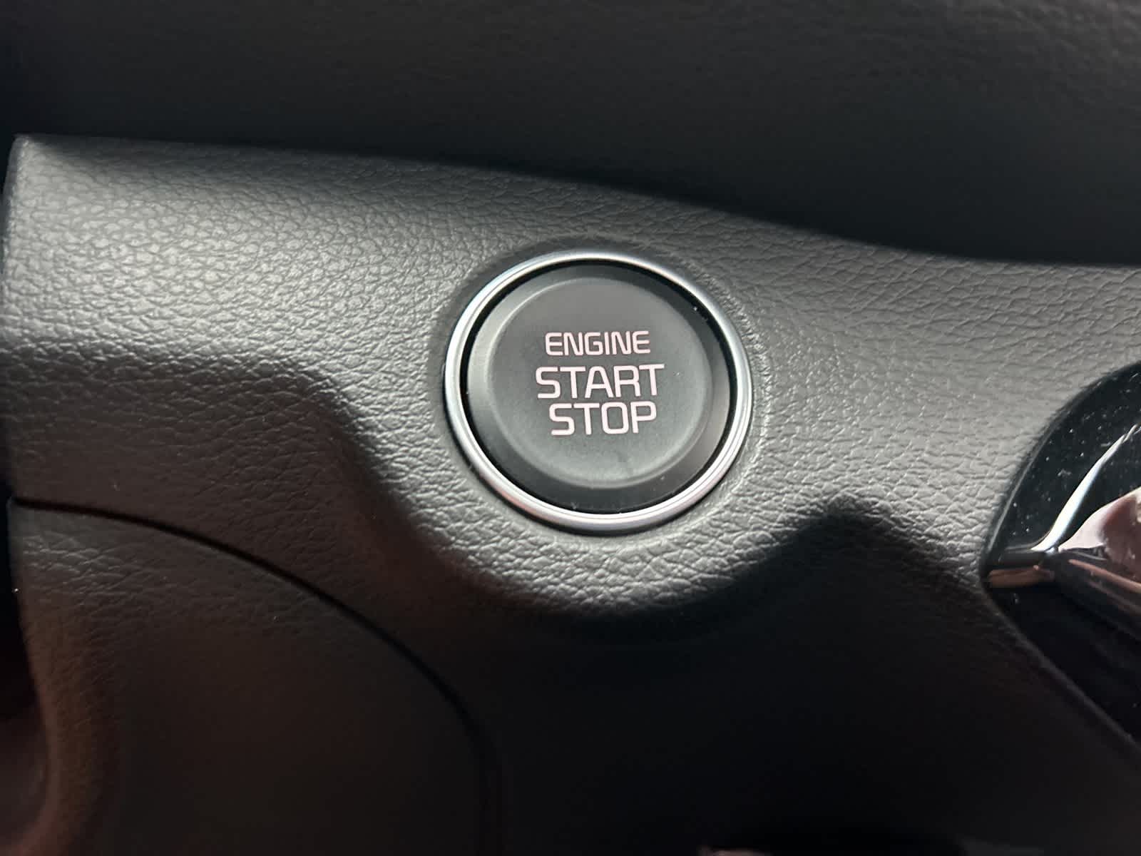 Thumbnail: 2024 Kia Forte - 32