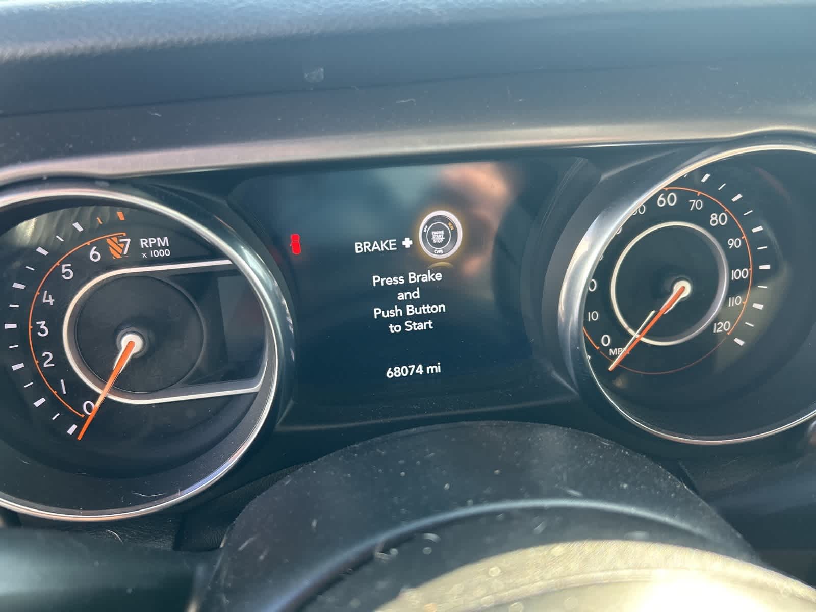 Thumbnail: 2020 Jeep Wrangler - 28