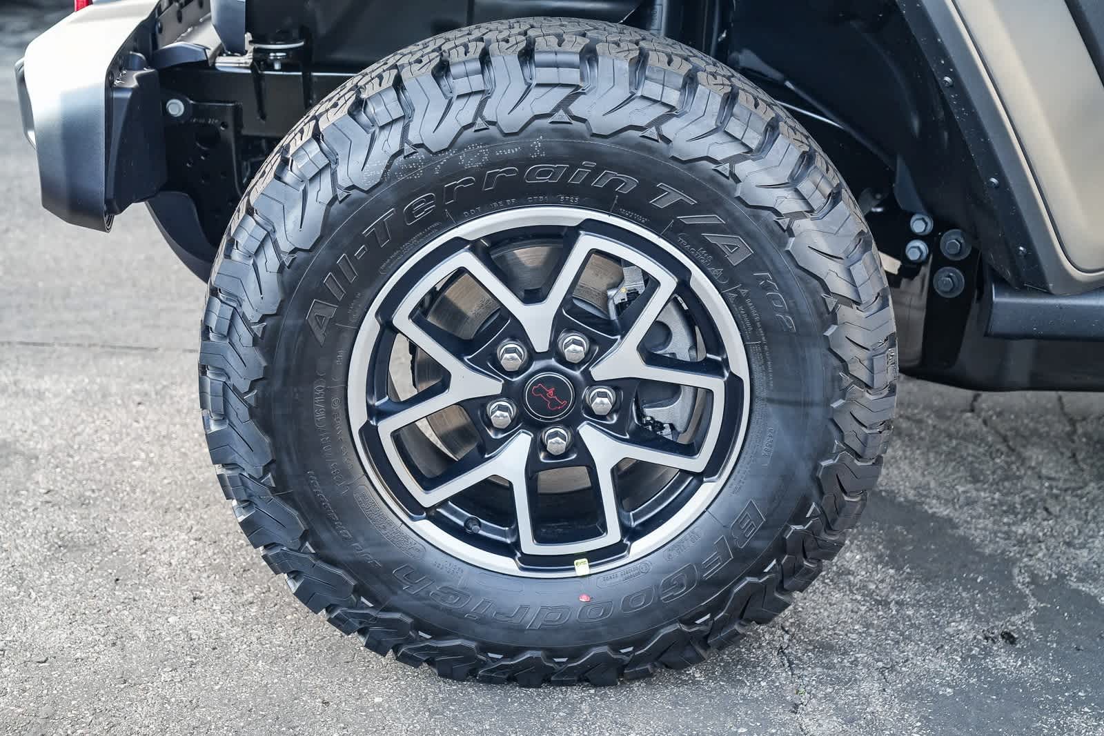 Thumbnail: 2026 Jeep Wrangler - 9