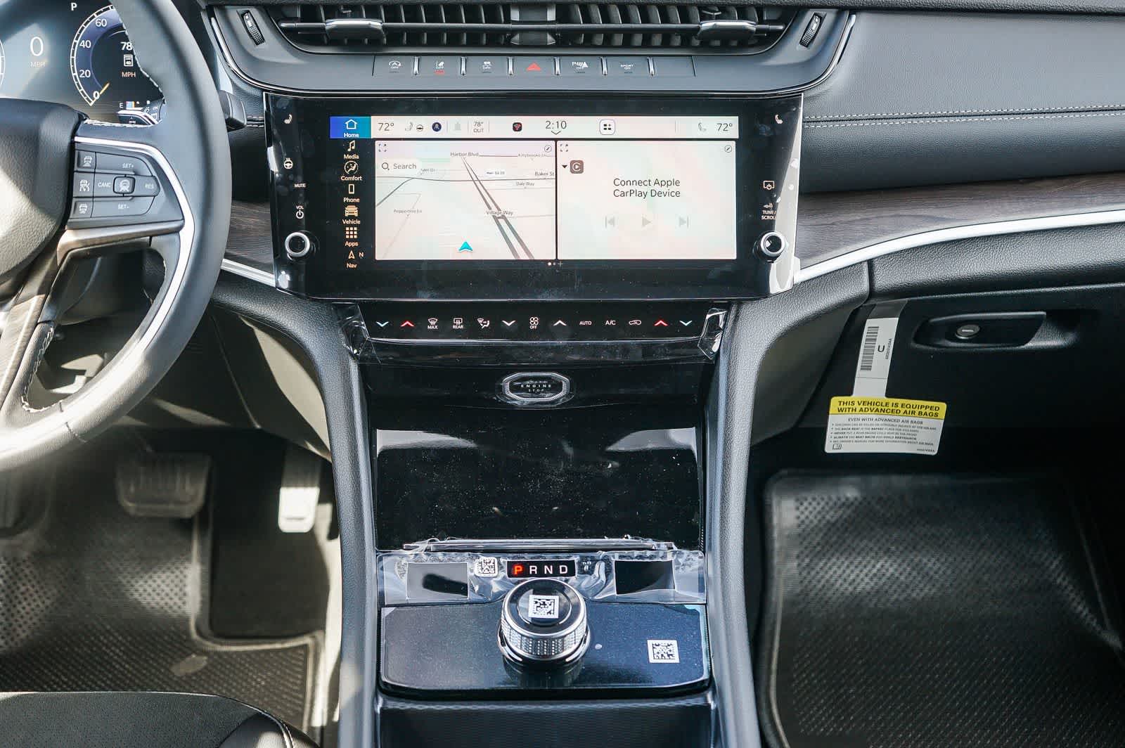 Thumbnail: 2026 Jeep Grand Cherokee - 14