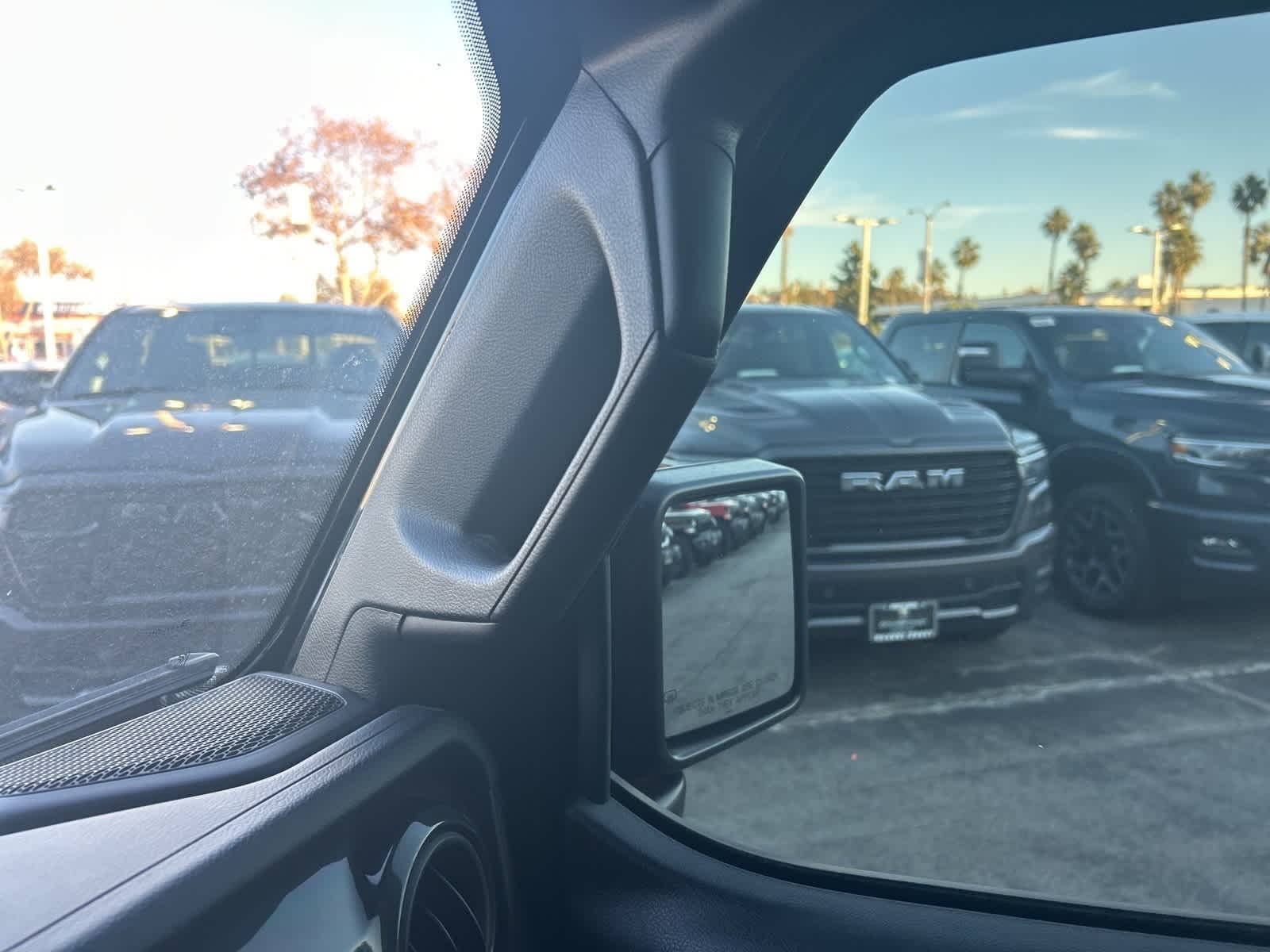 Thumbnail: 2021 Jeep Wrangler - 51