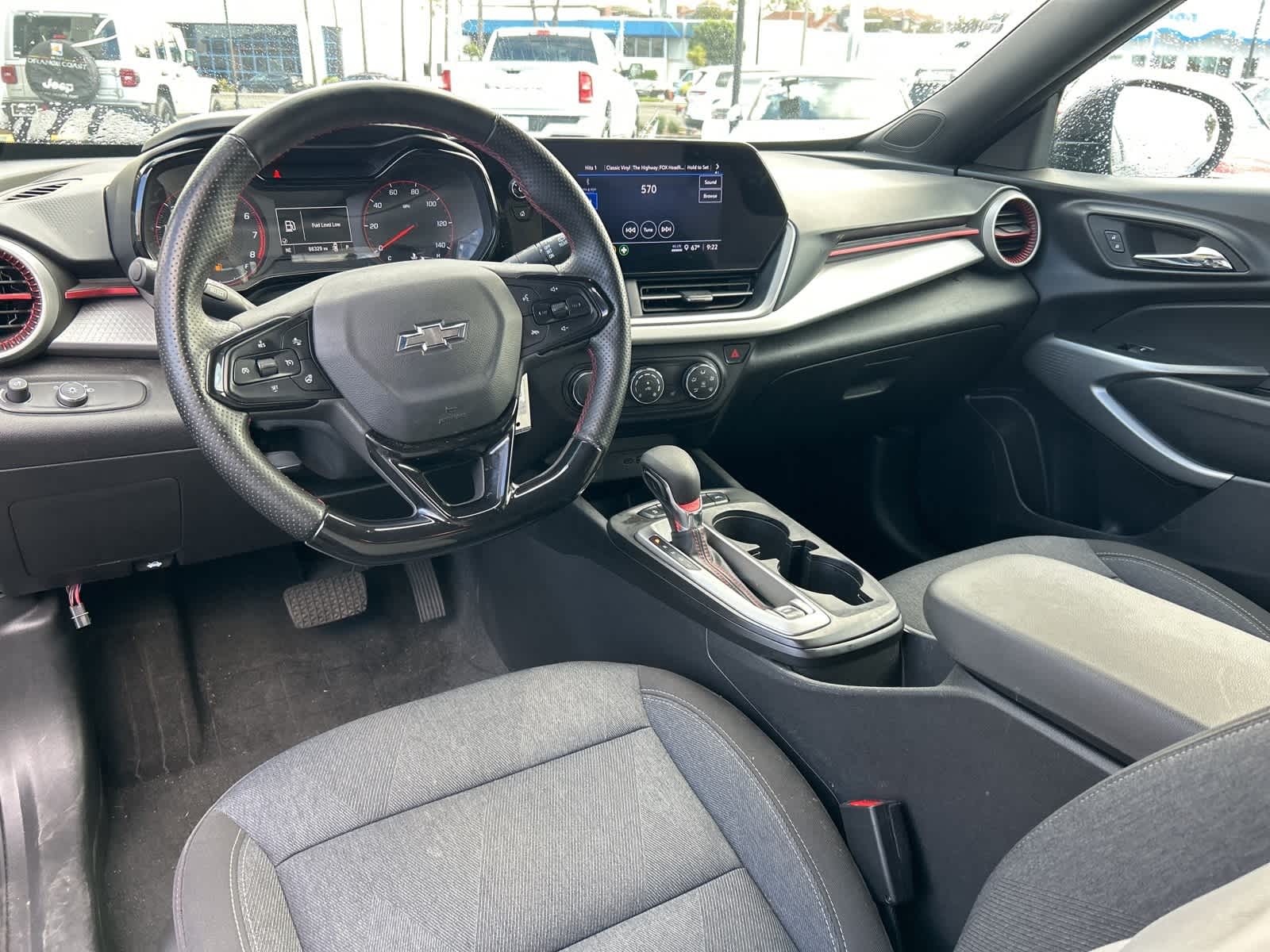 Thumbnail: 2024 Chevrolet Trax - 21