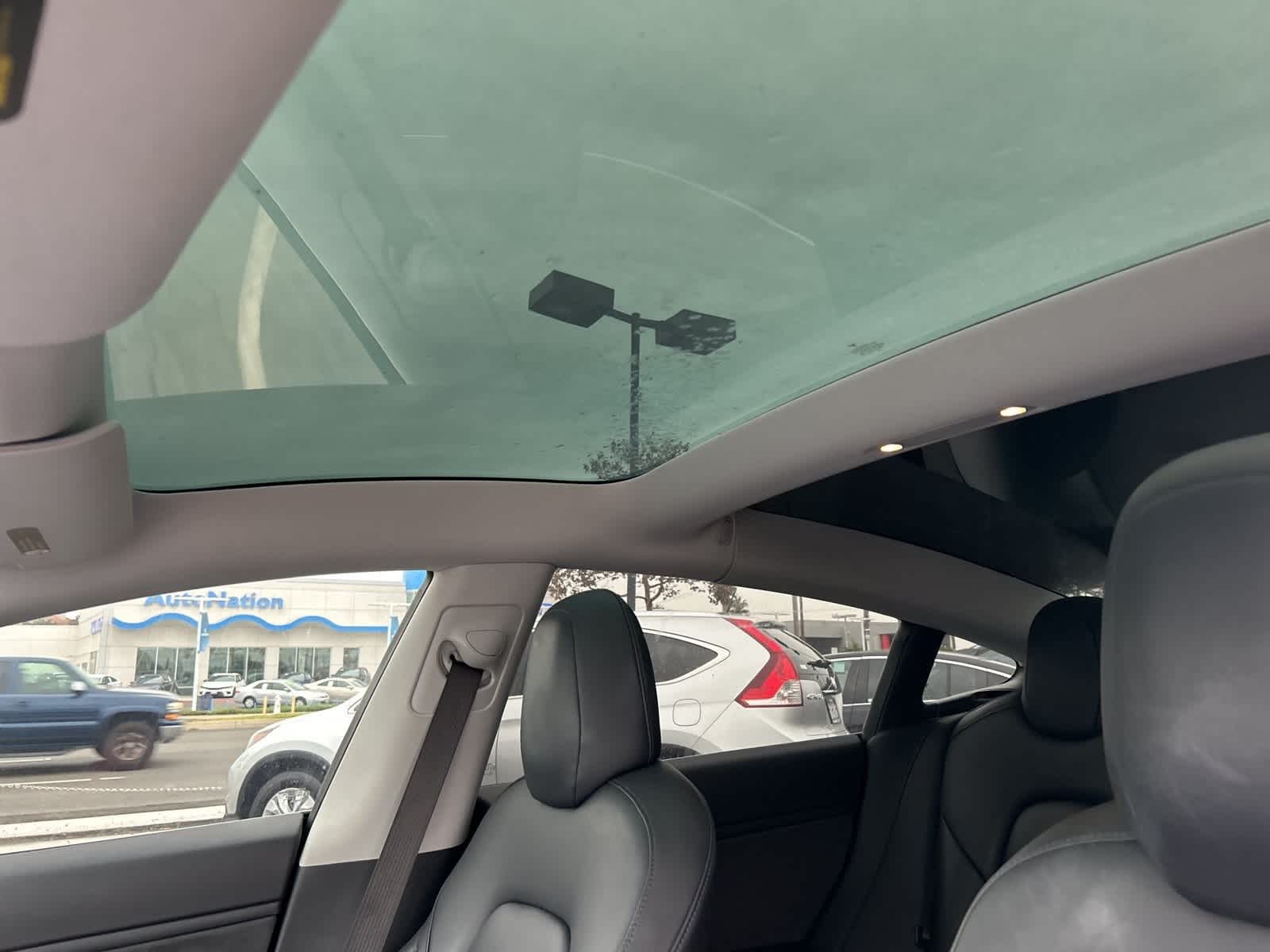 Thumbnail: 2018 Tesla Model 3 - 22