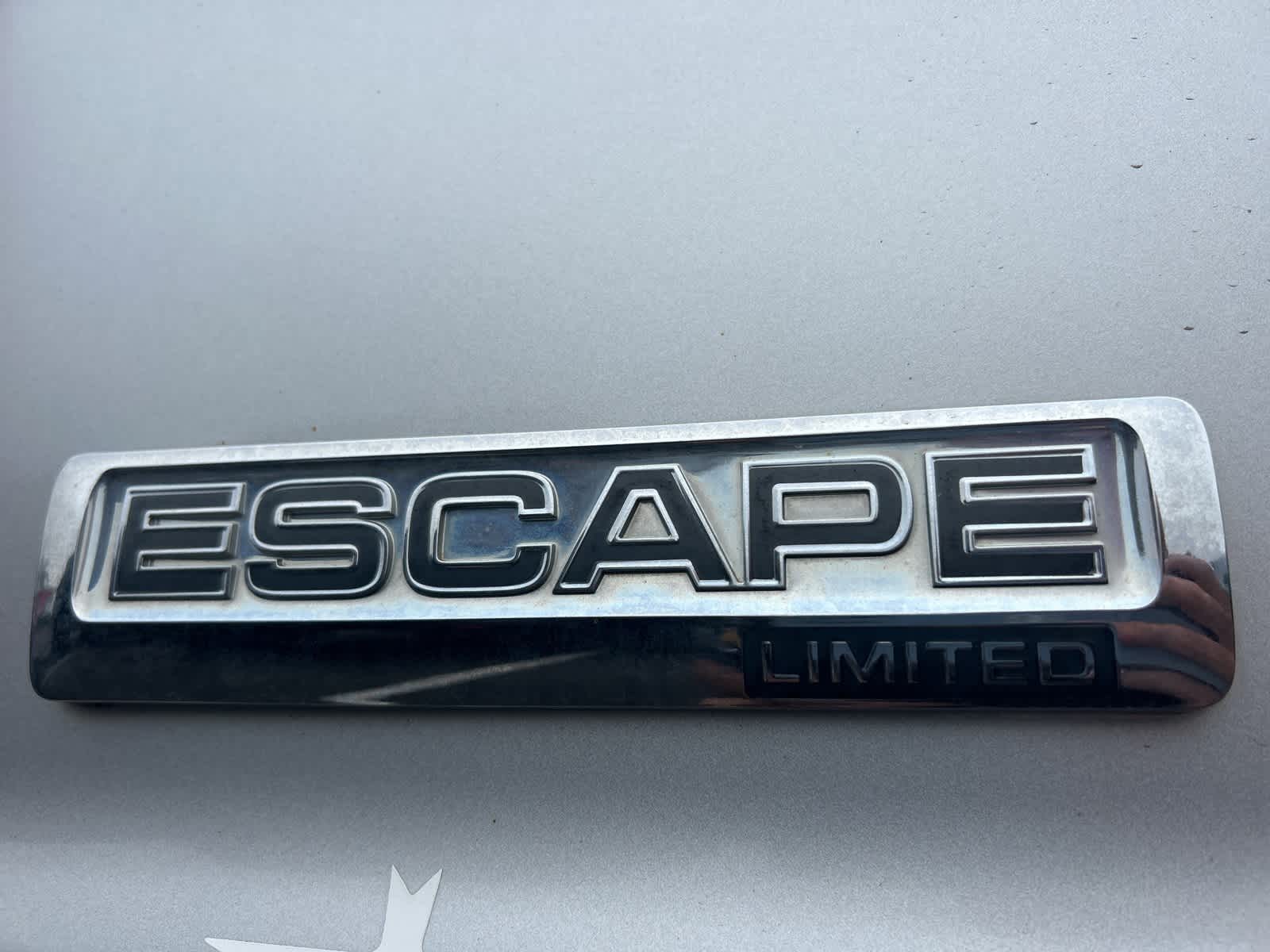 Thumbnail: 2010 Ford Escape - 12