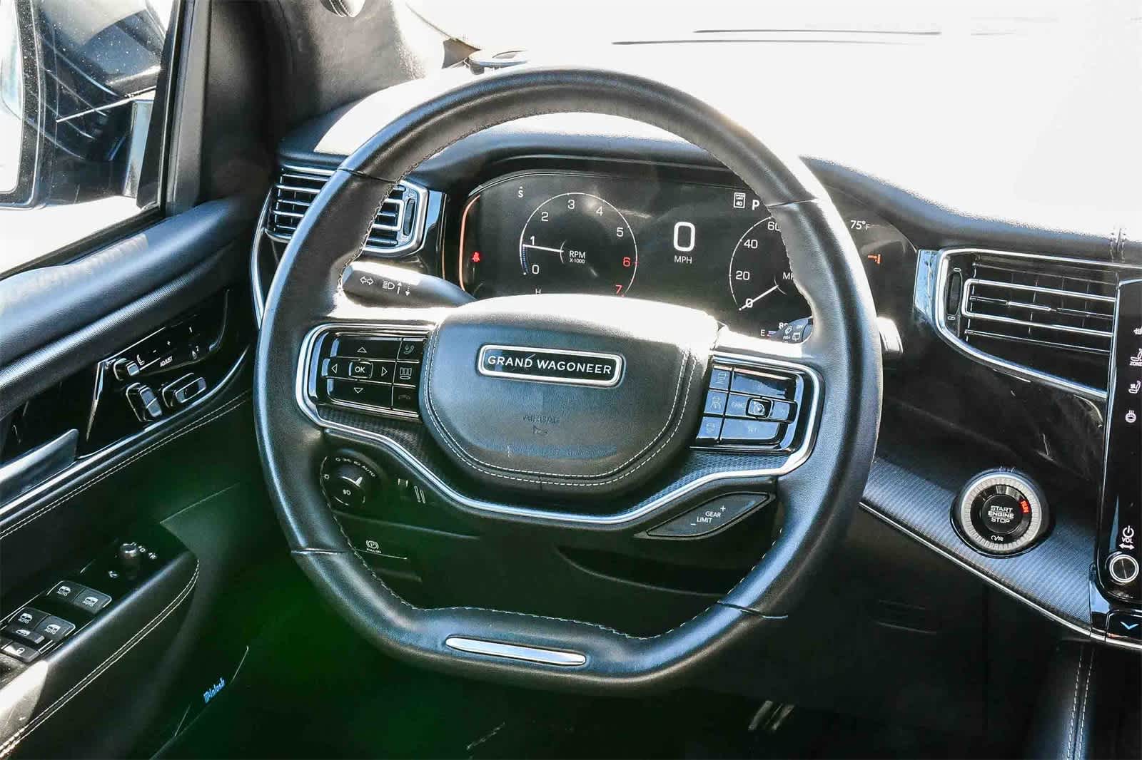 Thumbnail: 2024 Jeep Grand Wagoneer L - 14