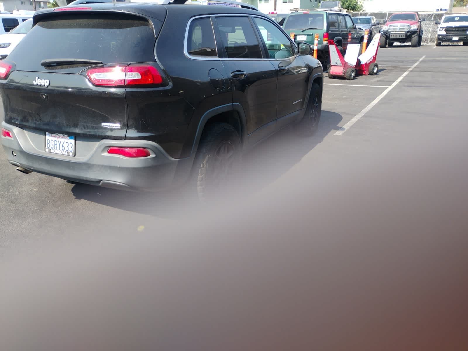 Thumbnail: 2016 Jeep Cherokee - 3