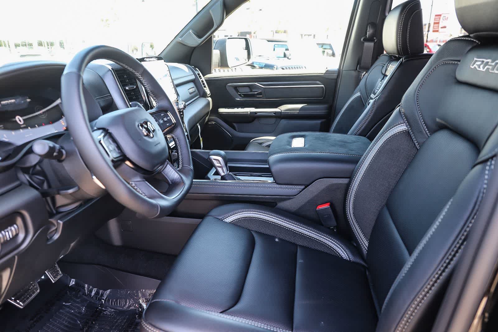 Thumbnail: 2026 RAM 1500 - 20
