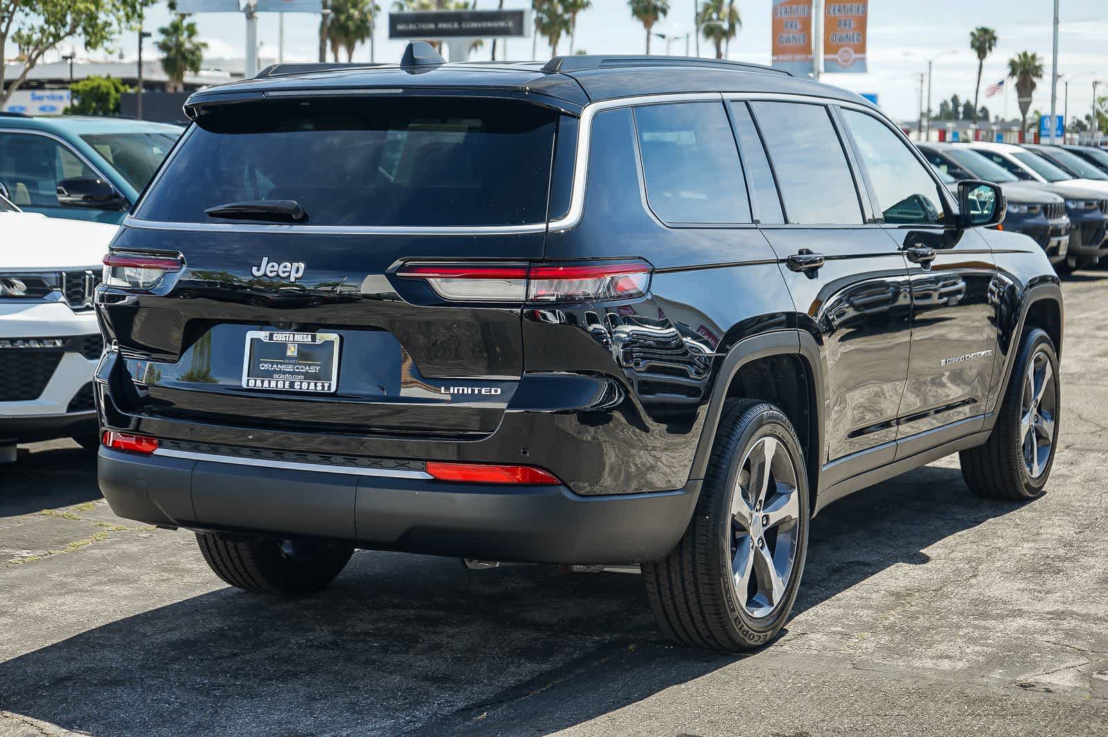 Thumbnail: 2026 Jeep Grand Cherokee L - 4