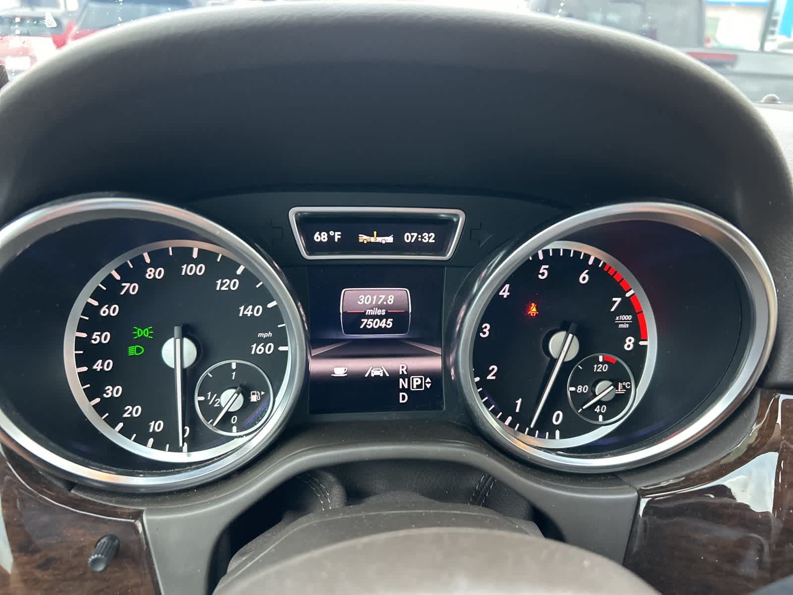 Thumbnail: 2013 Mercedes-Benz M-Class - 33