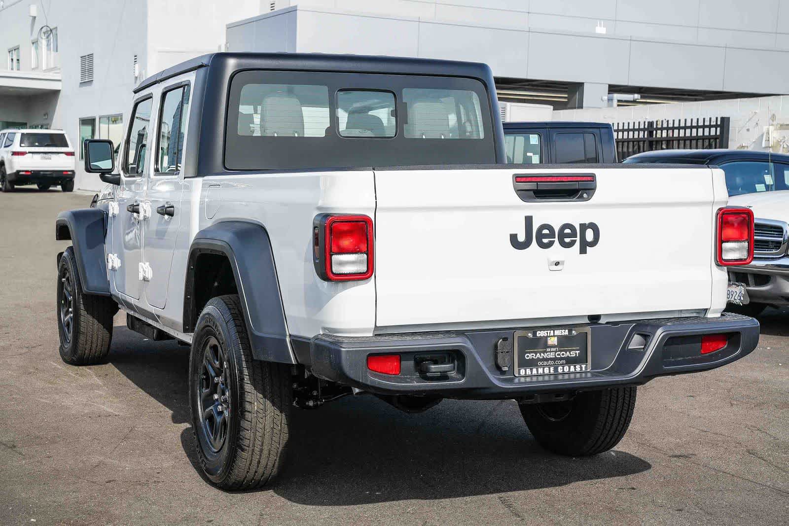 Thumbnail: 2026 Jeep Gladiator - 6
