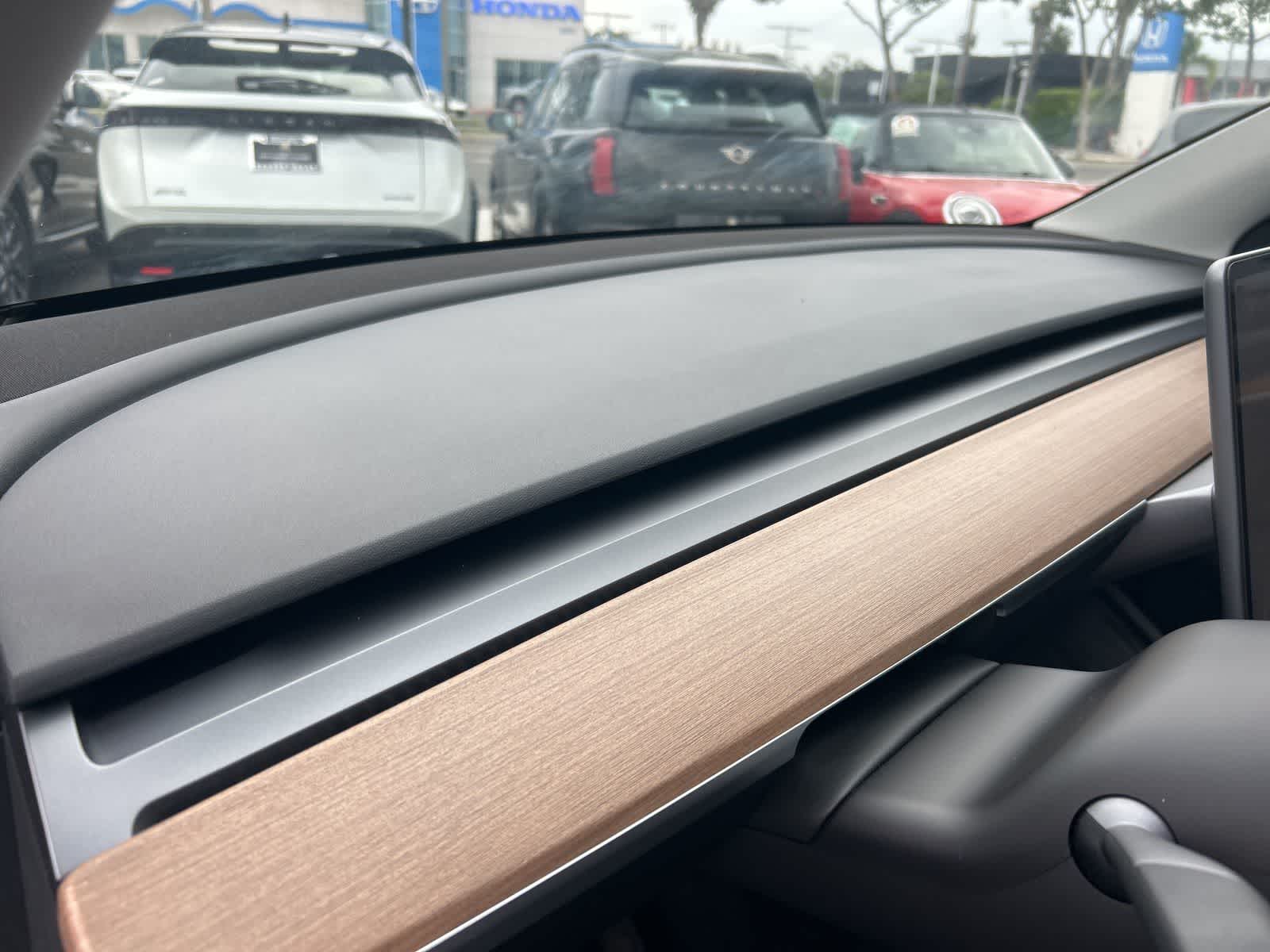 Thumbnail: 2024 Tesla Model Y - 37