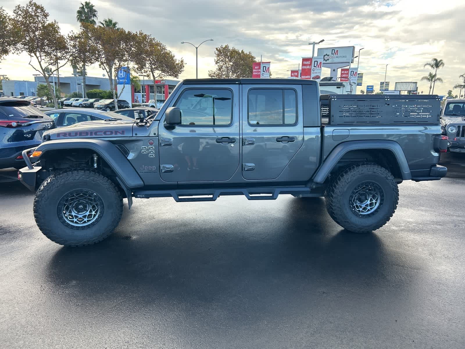 Thumbnail: 2022 Jeep Gladiator - 3