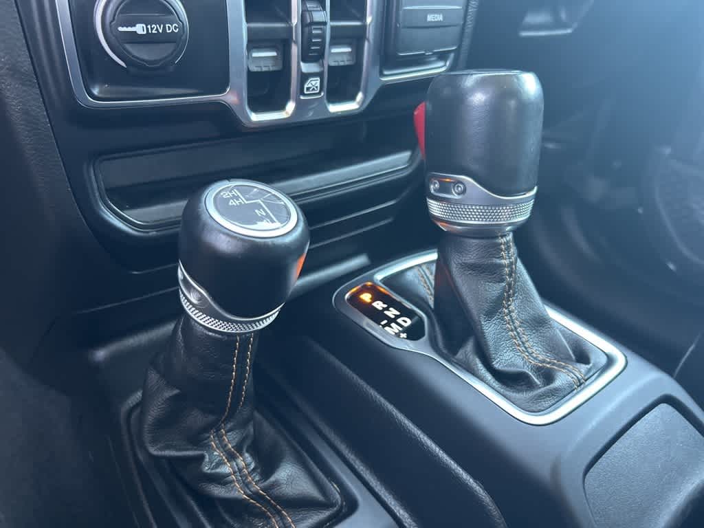 2023 Jeep Gladiator Overland 34