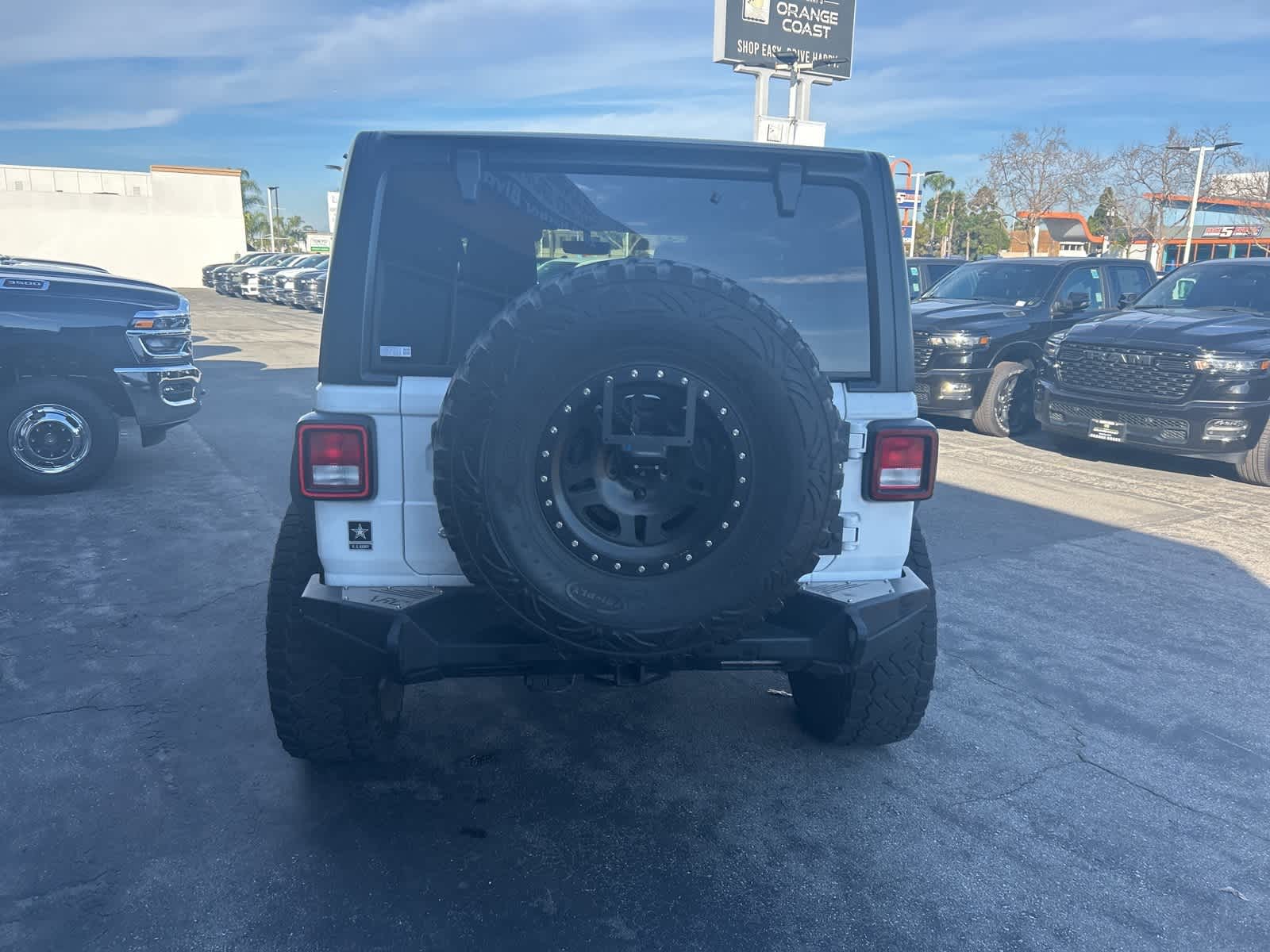 Thumbnail: 2019 Jeep Wrangler - 5