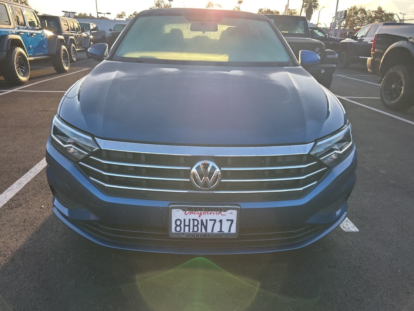 Thumbnail: 2019 Volkswagen Jetta - 4