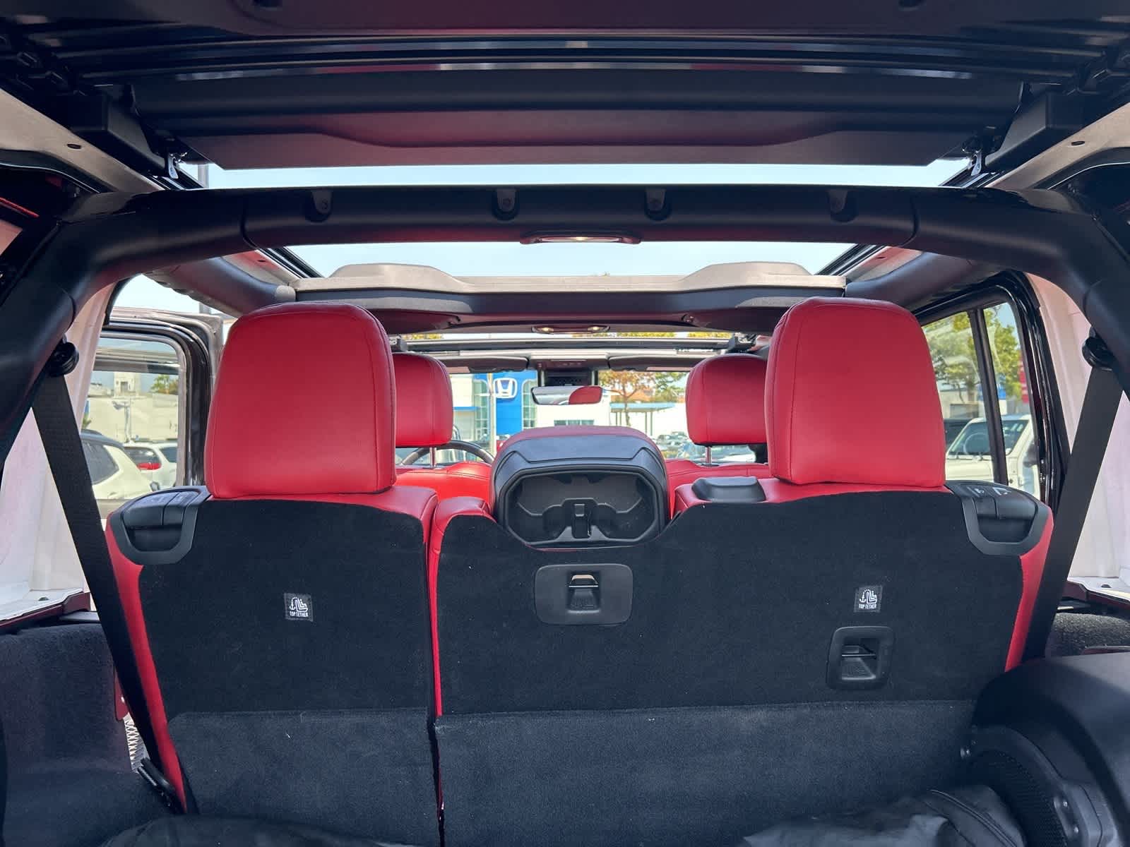 Thumbnail: 2022 Jeep Wrangler - 38