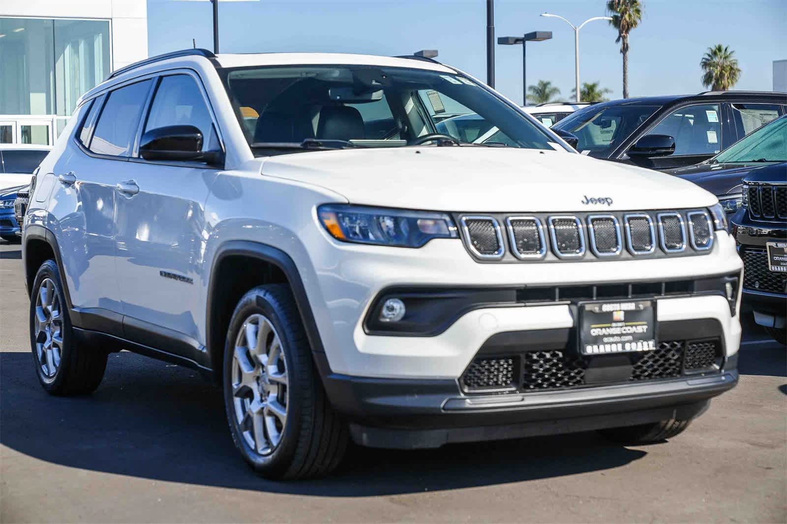 Thumbnail: 2022 Jeep Compass - 2