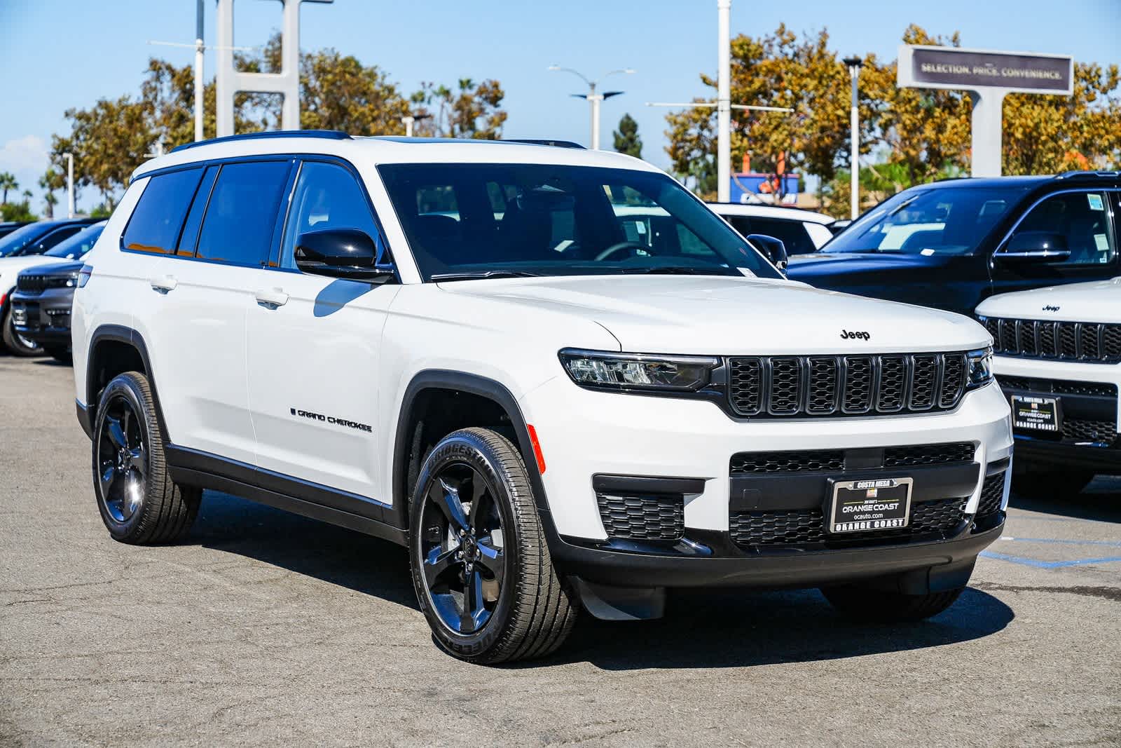 Thumbnail: 2025 Jeep Grand Cherokee L - 3