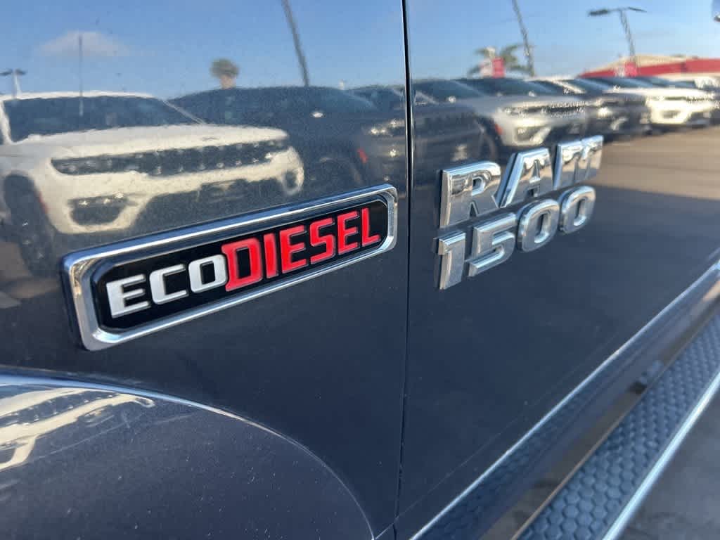 2014 RAM 1500 Laramie 11