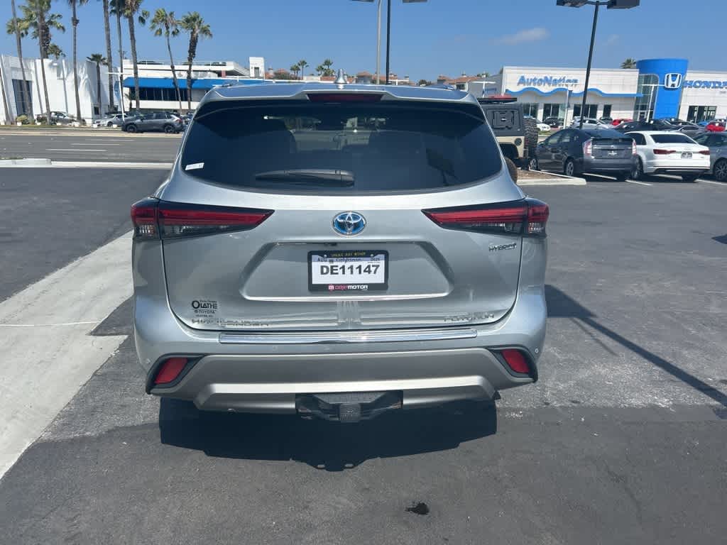Thumbnail: 2021 Toyota Highlander - 5