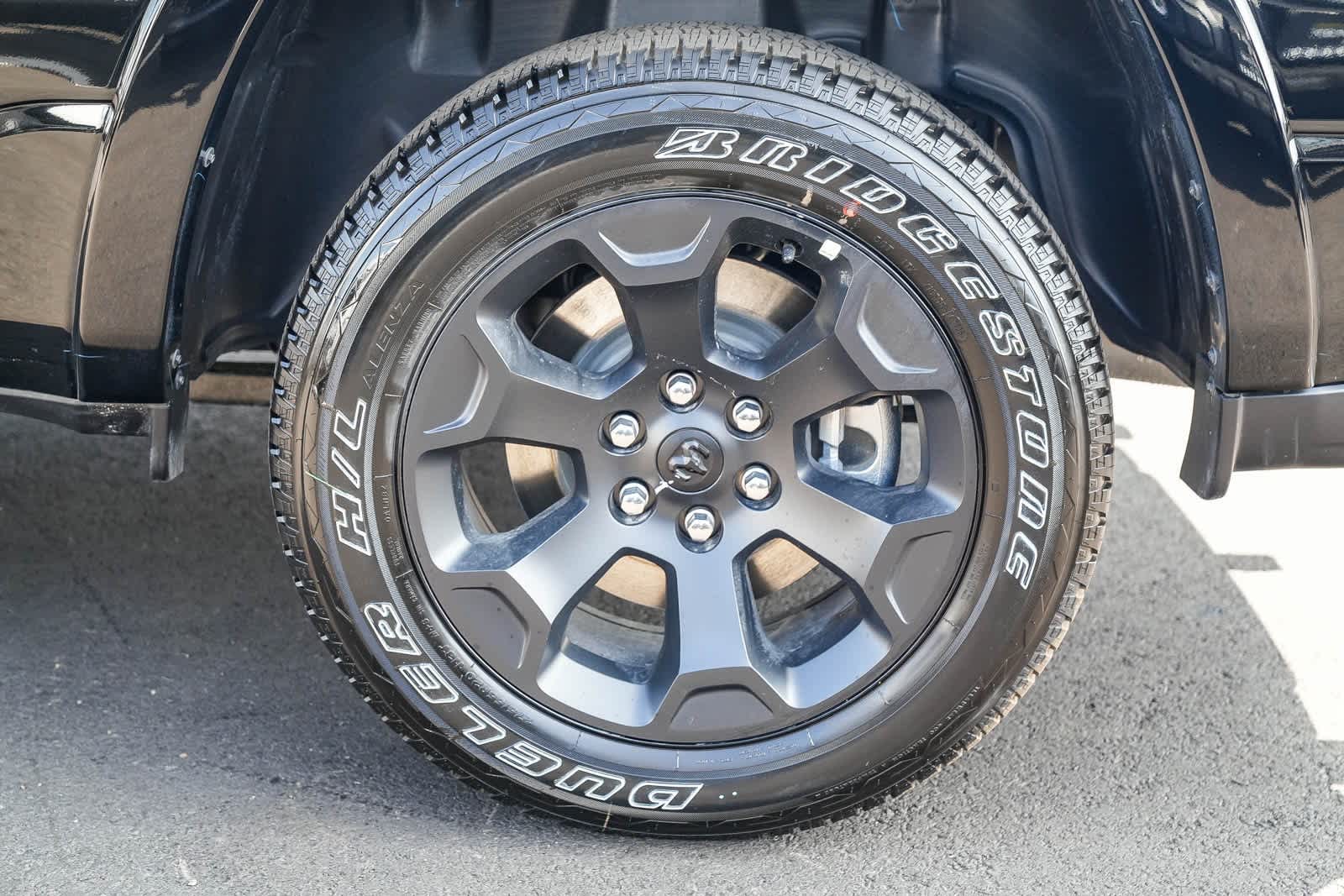 Thumbnail: 2026 RAM 1500 - 10