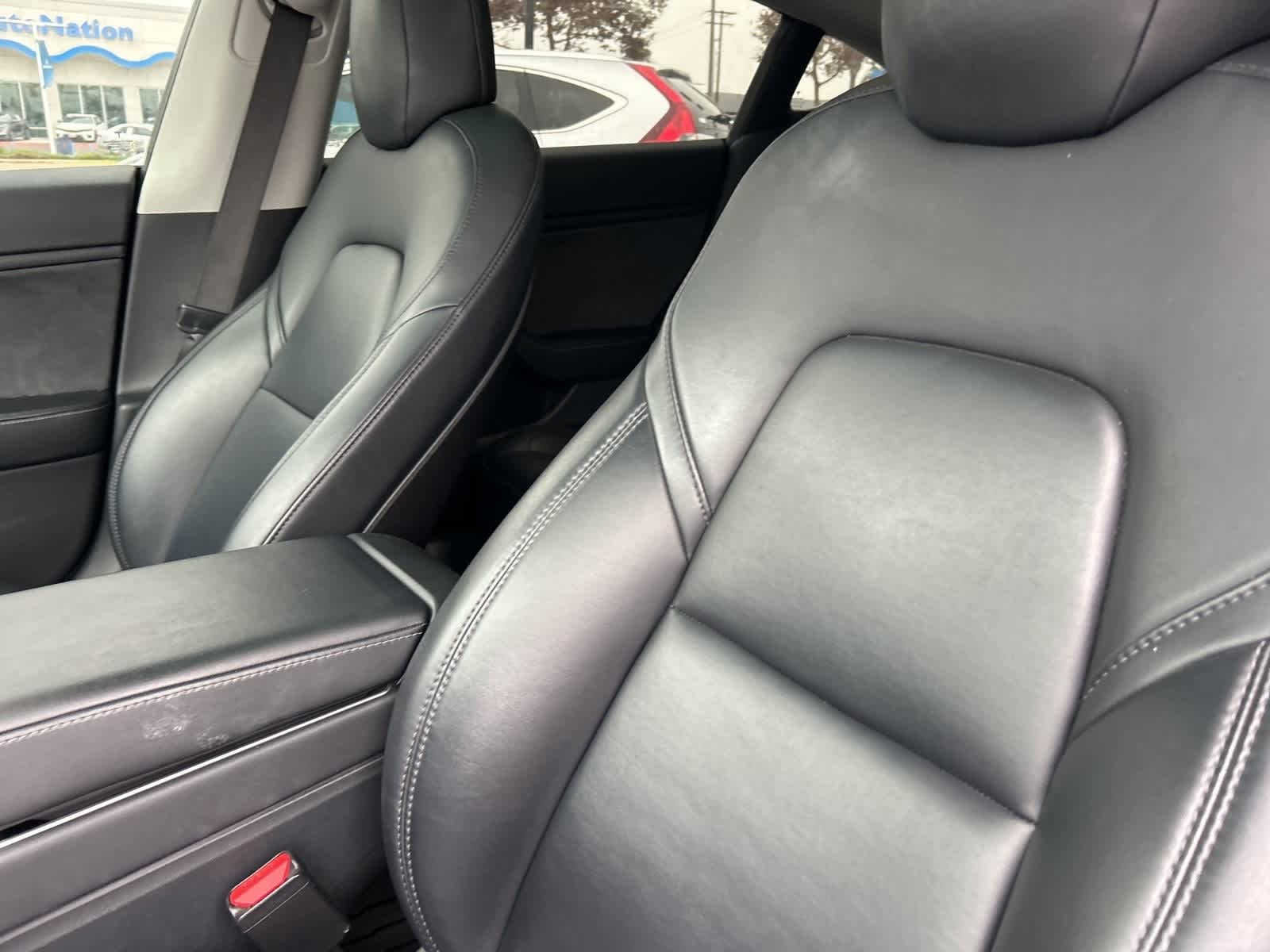 Thumbnail: 2018 Tesla Model 3 - 21