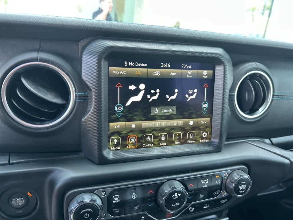 Thumbnail: 2022 Jeep Wrangler - 6