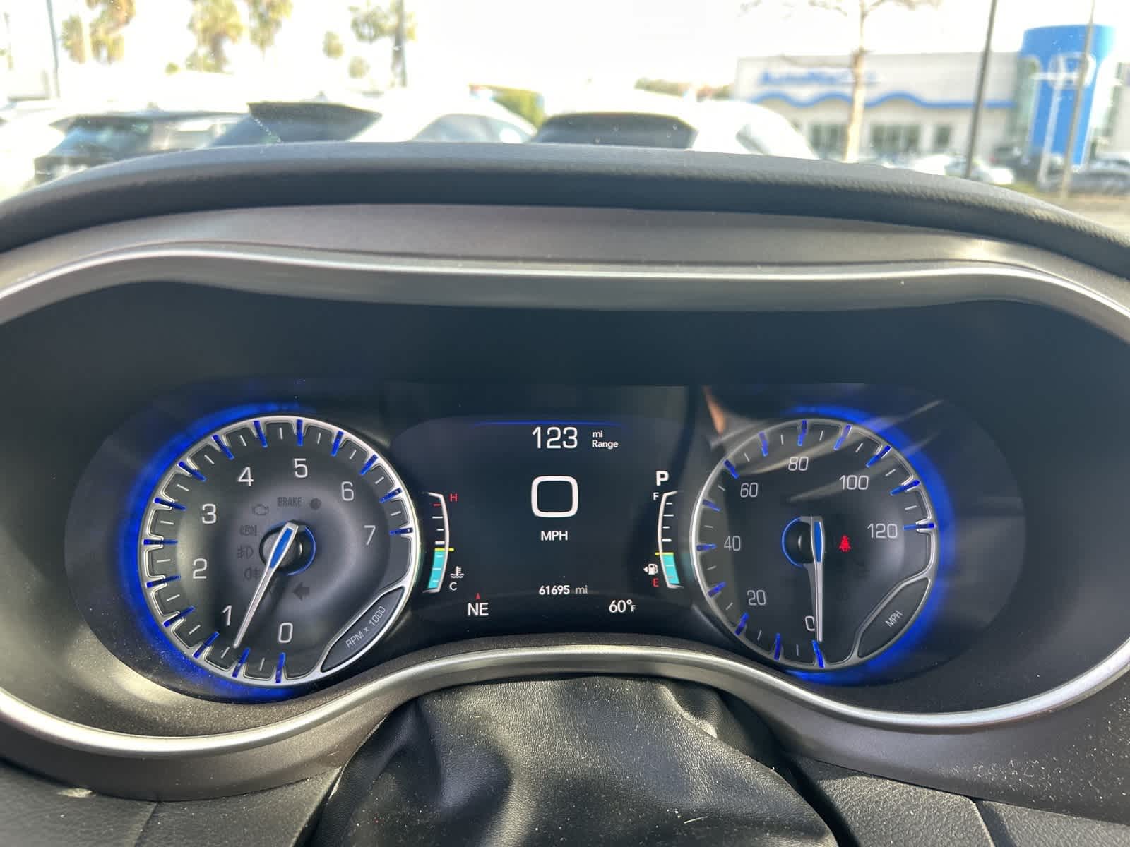 Thumbnail: 2023 Chrysler Pacifica - 24