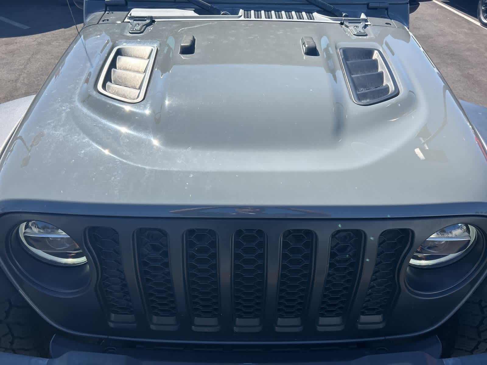 Thumbnail: 2021 Jeep Gladiator - 9