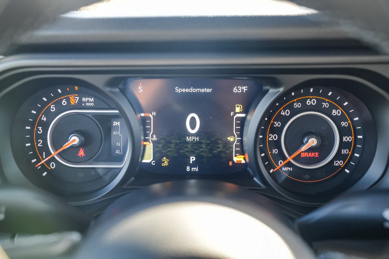 Thumbnail: 2026 Jeep Gladiator - 23