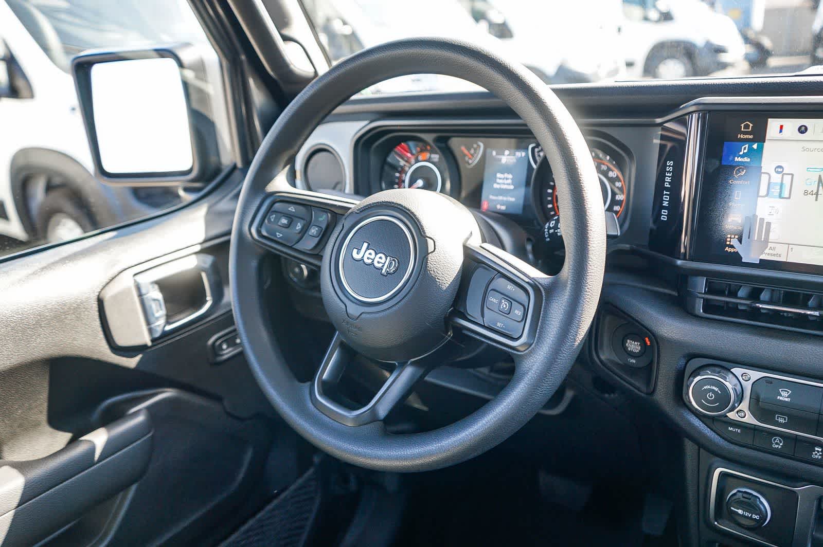 Thumbnail: 2026 Jeep Wrangler - 15