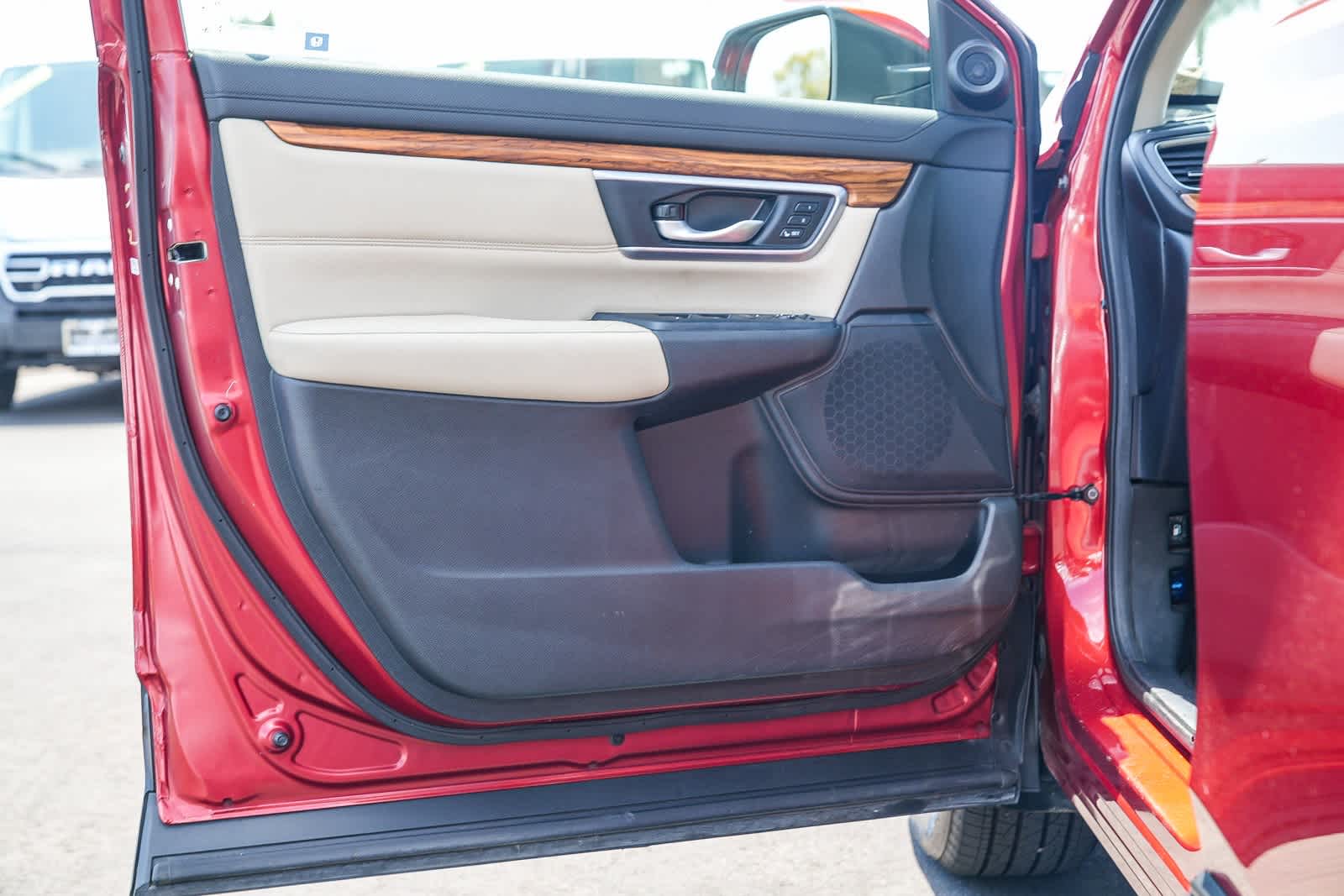 Thumbnail: 2017 Honda CR-V - 19