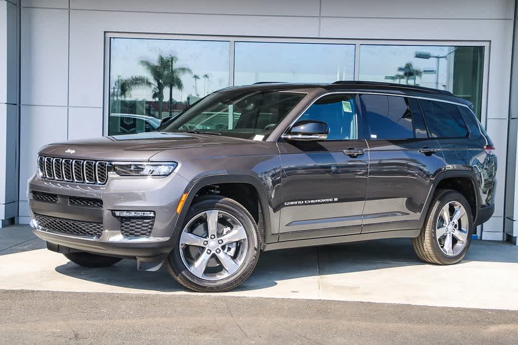 2024 Jeep Grand Cherokee L Limited Edition -
                Costa Mesa, CA