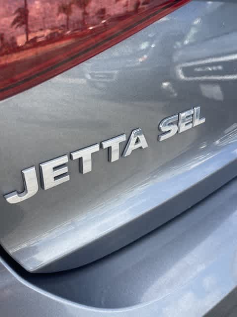 2016 Volkswagen Jetta SEL 12