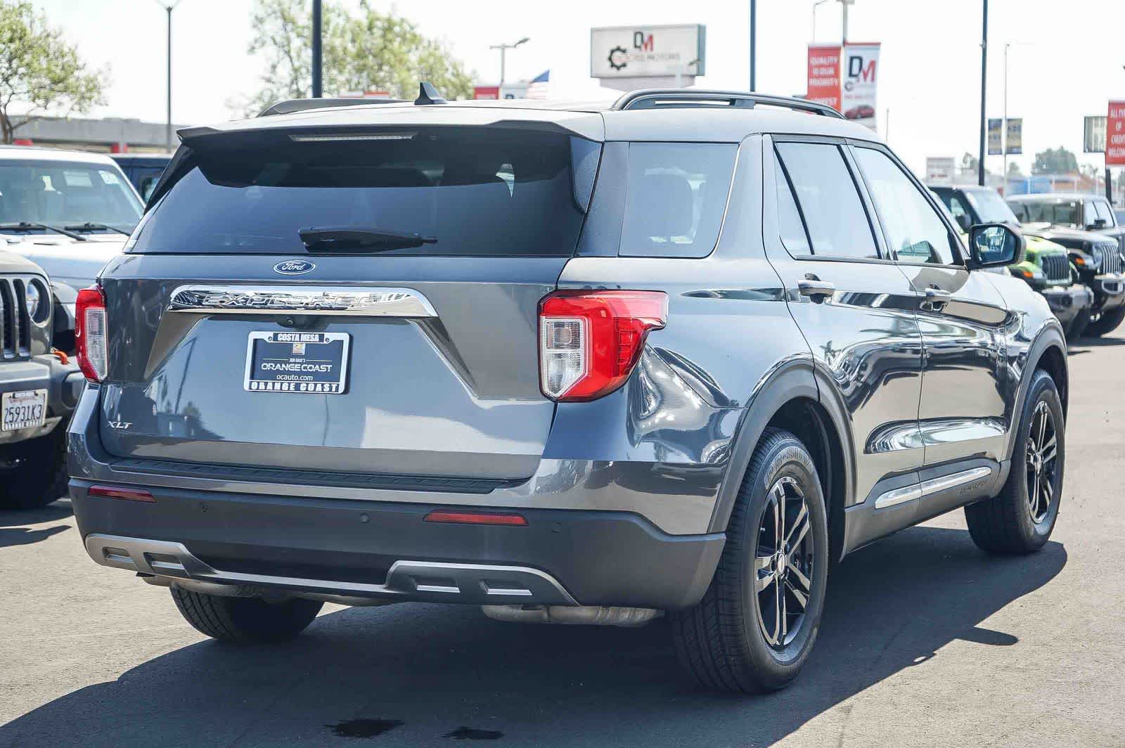 Thumbnail: 2022 Ford Explorer - 4