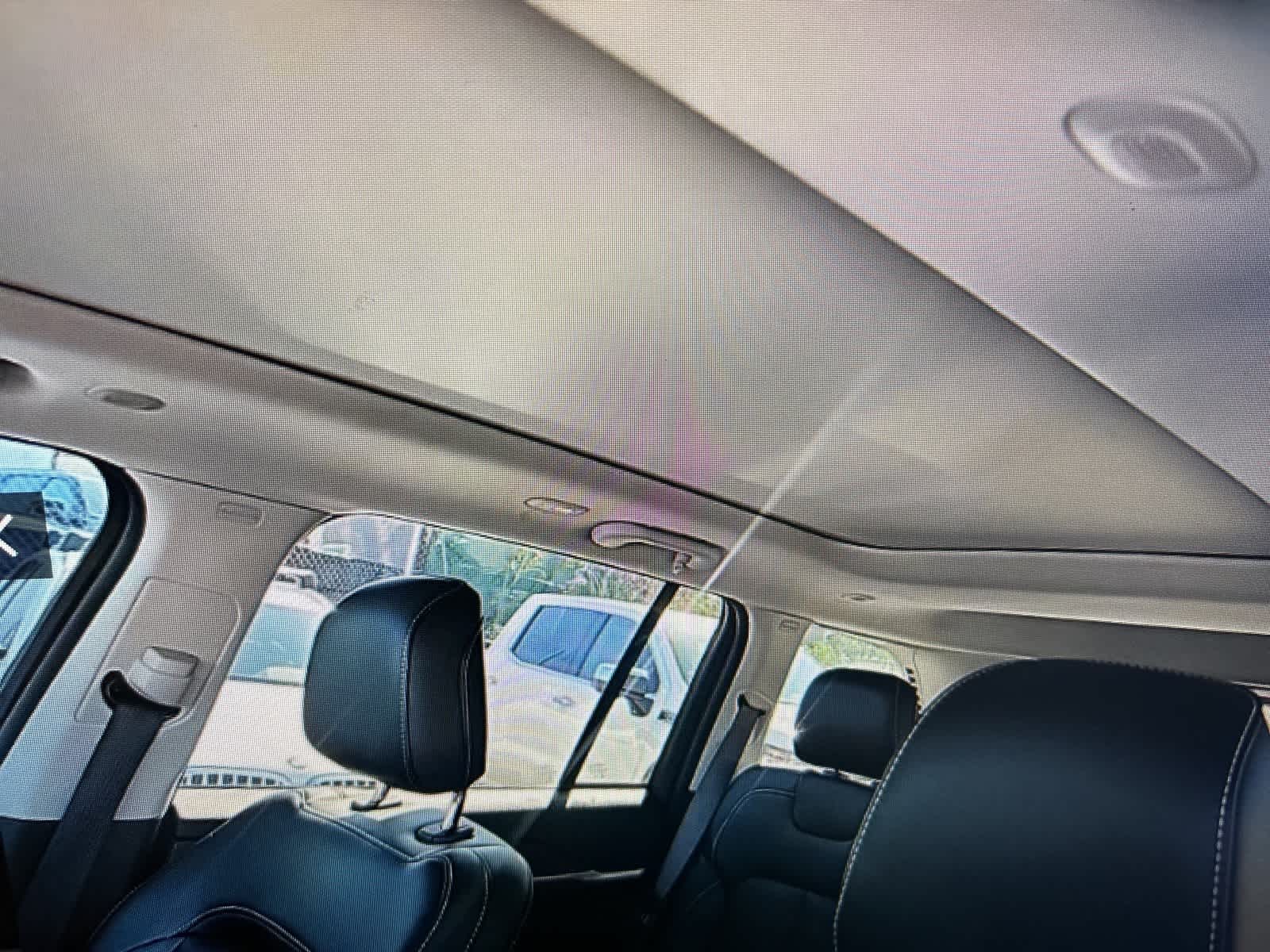 Thumbnail: 2023 Jeep Grand Cherokee - 14