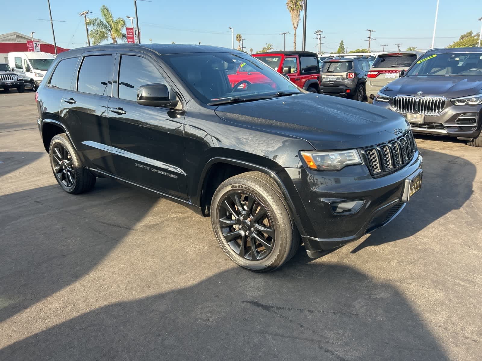 Thumbnail: 2019 Jeep Grand Cherokee - 6