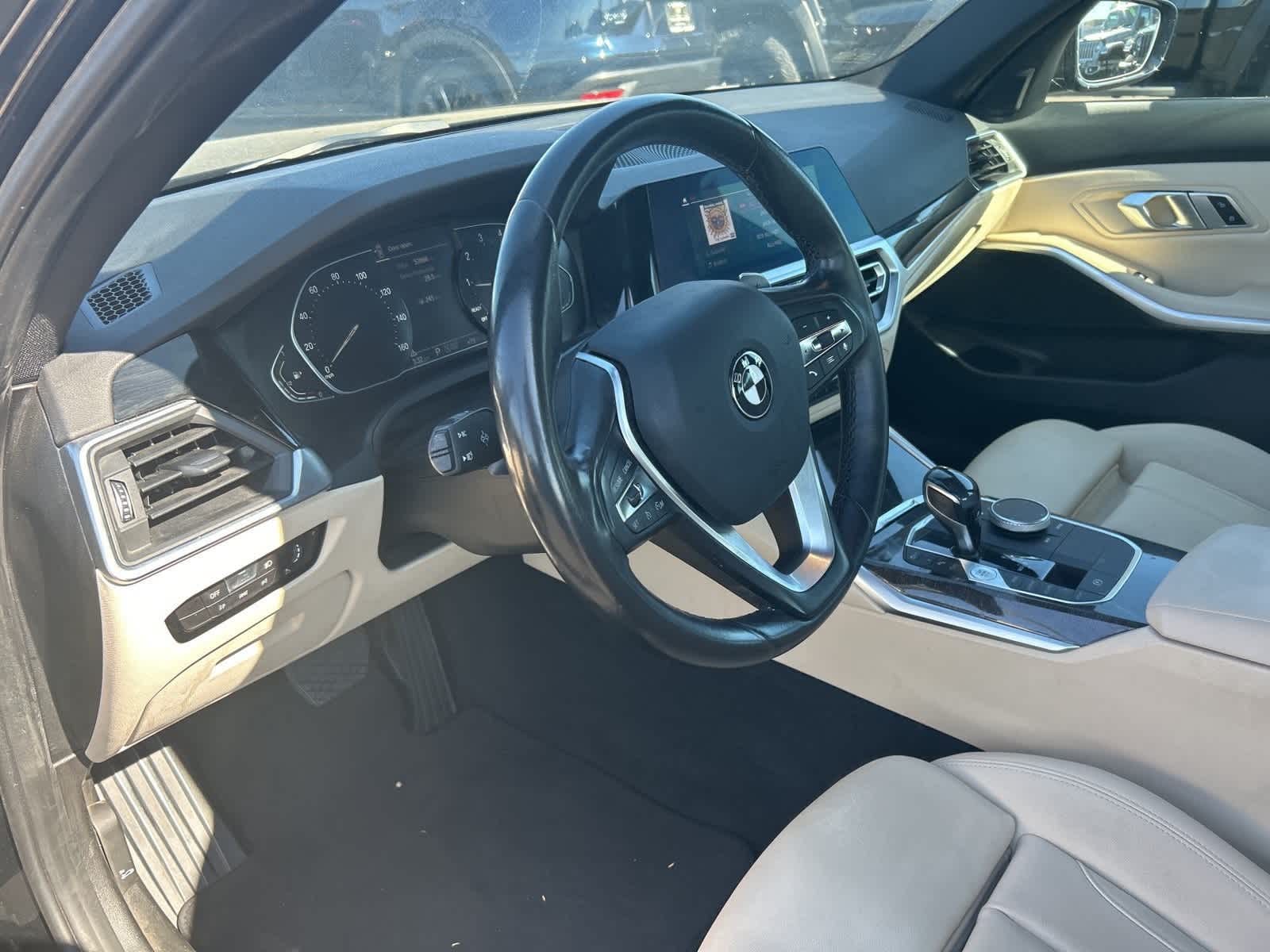 Thumbnail: 2021 BMW 3 Series - 16