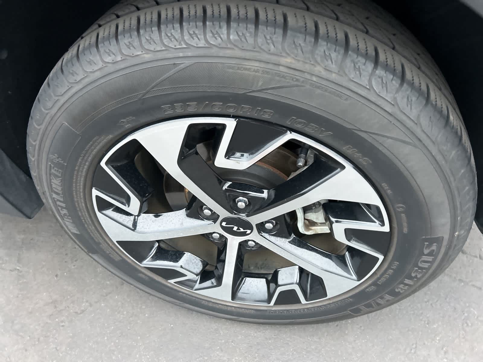 Thumbnail: 2023 Kia Sportage - 11