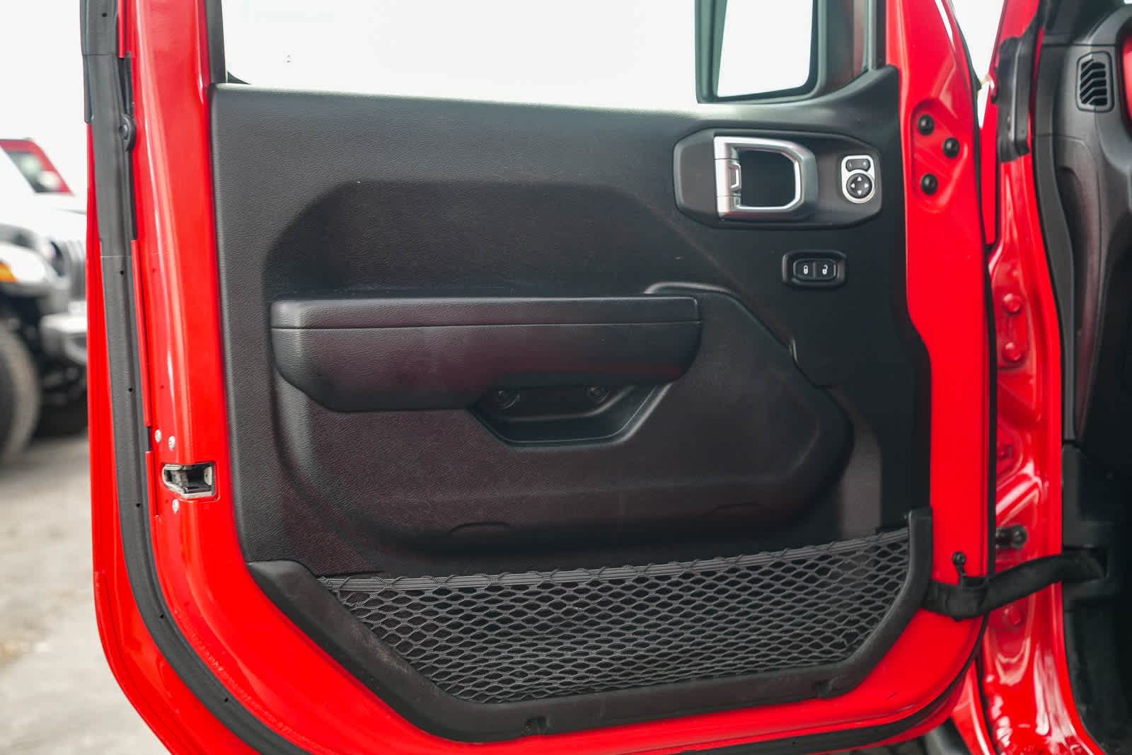 Thumbnail: 2021 Jeep Wrangler - 19