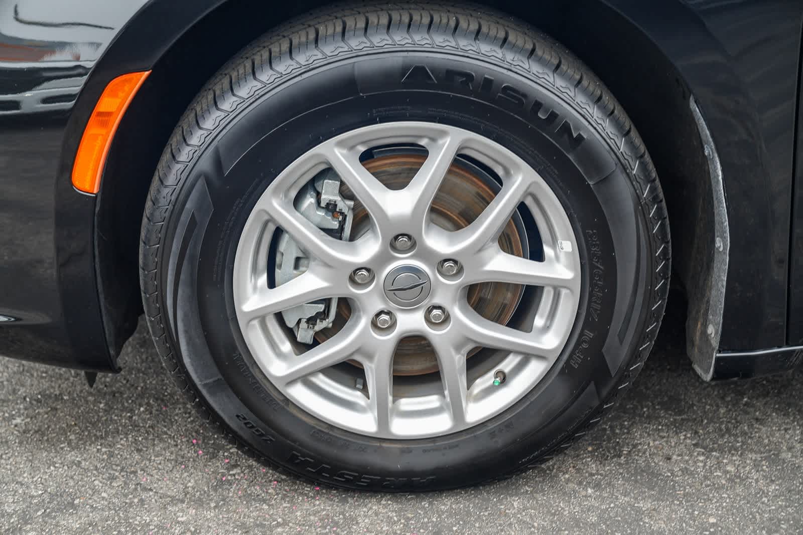 Thumbnail: 2024 Chrysler Pacifica - 9