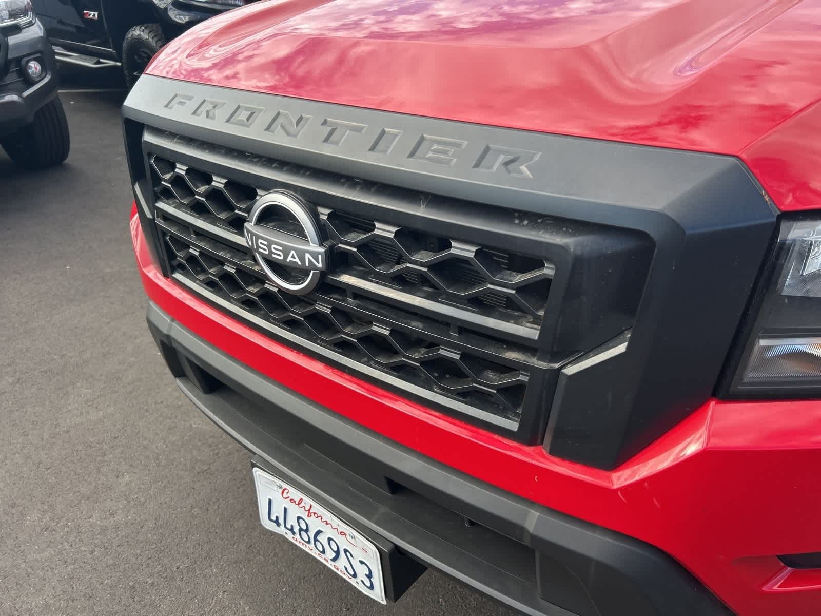Thumbnail: 2023 Nissan Frontier - 9