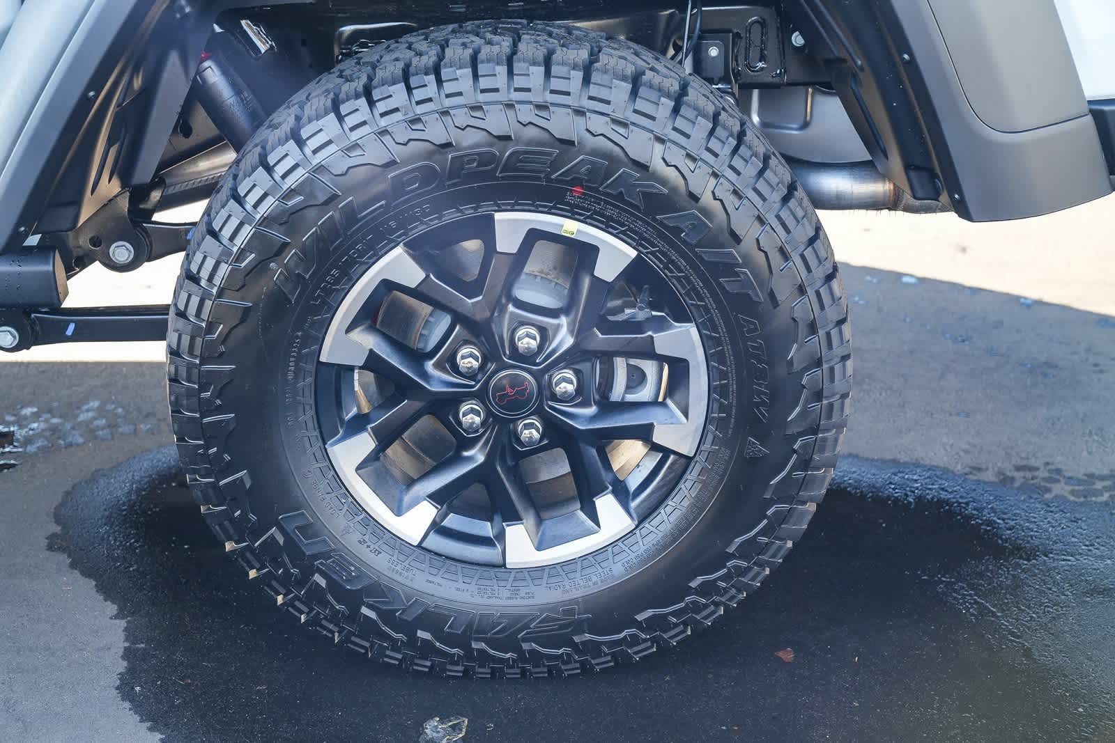 Thumbnail: 2026 Jeep Gladiator - 10