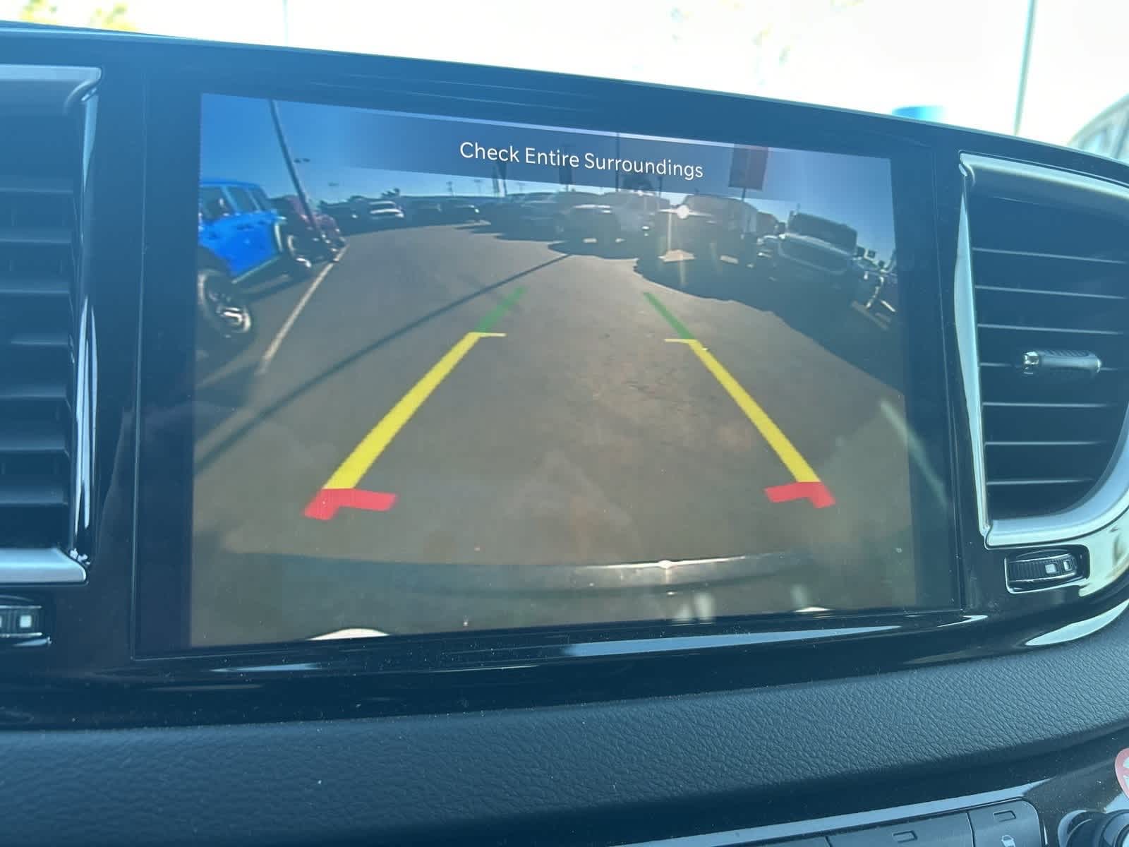 Thumbnail: 2024 Chrysler Pacifica - 33