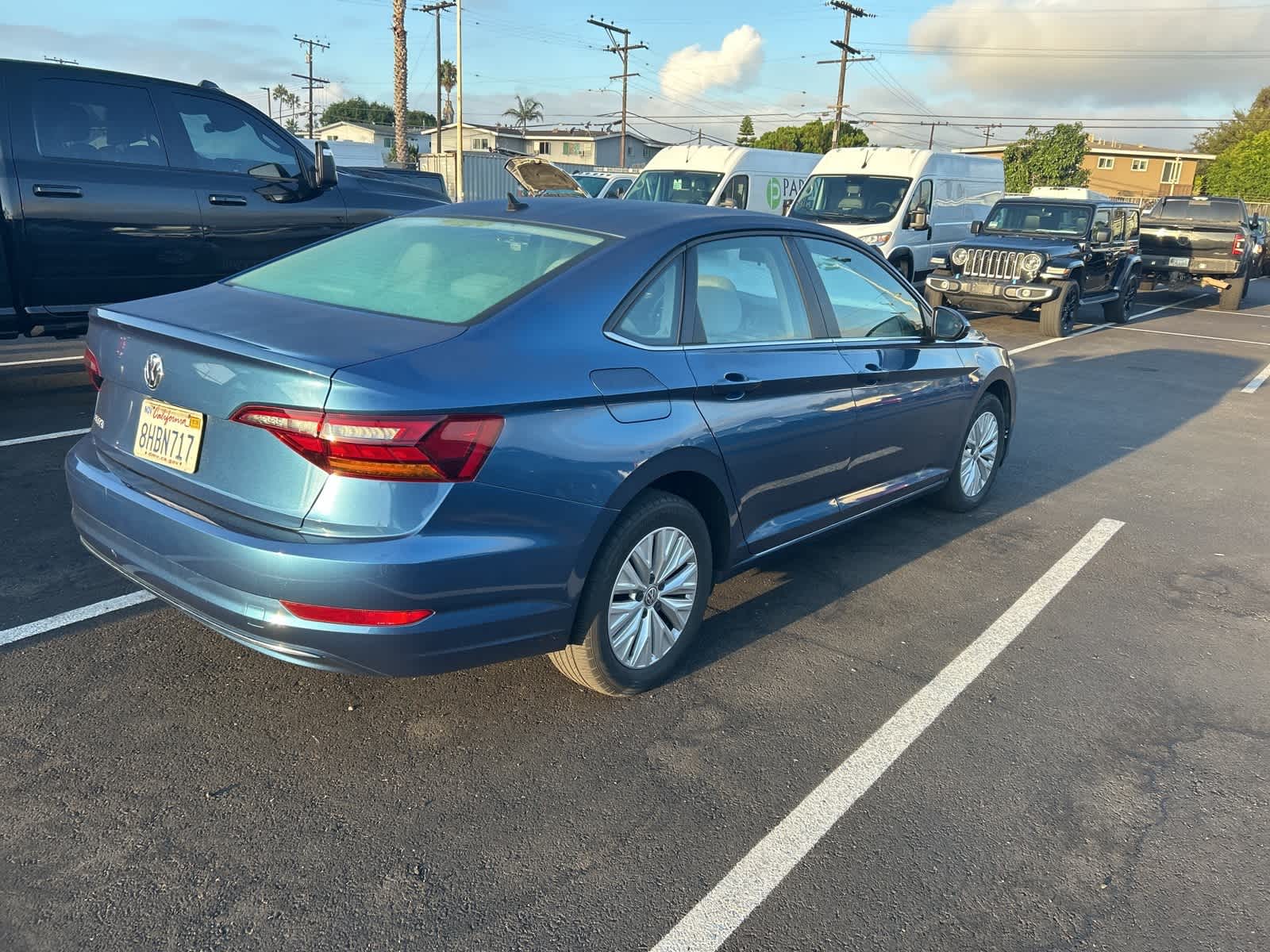 Thumbnail: 2019 Volkswagen Jetta - 13