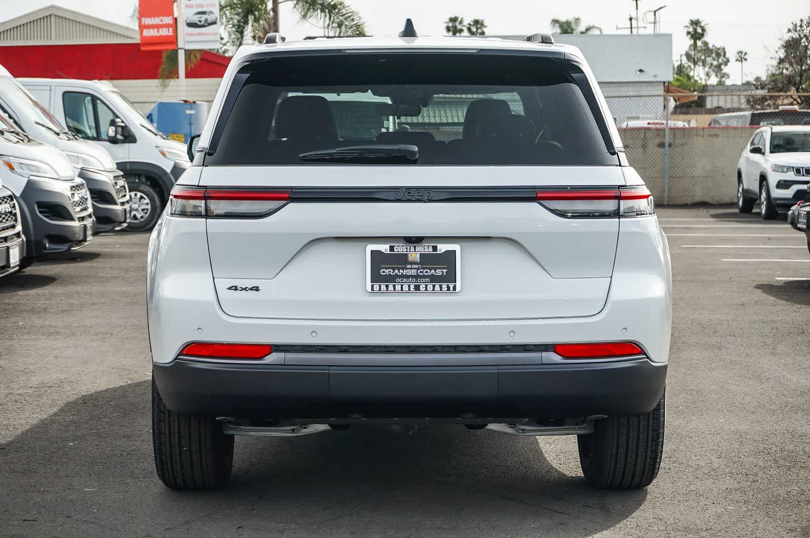 Thumbnail: 2026 Jeep Grand Cherokee - 5