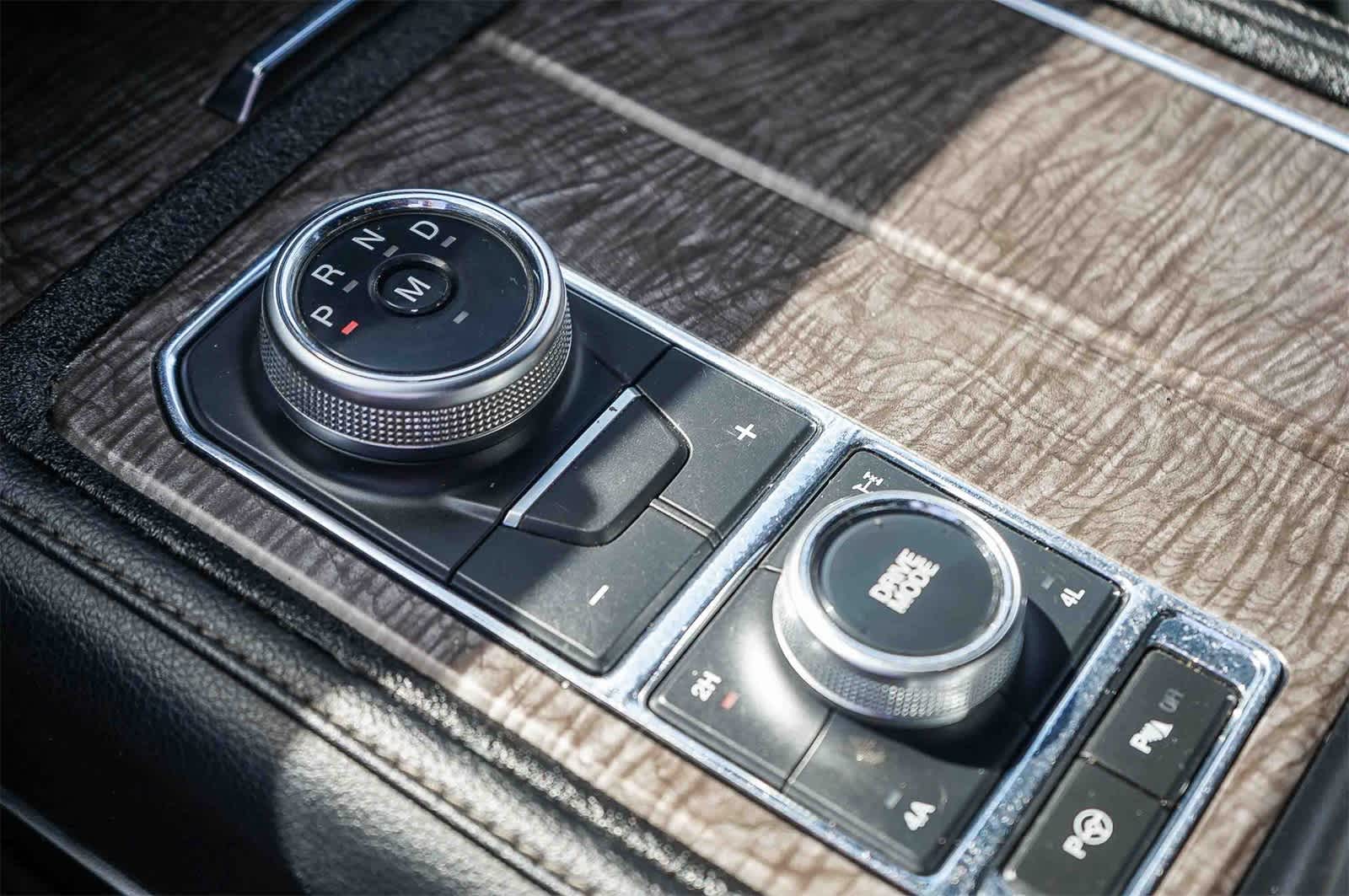 Thumbnail: 2020 Ford Expedition - 19