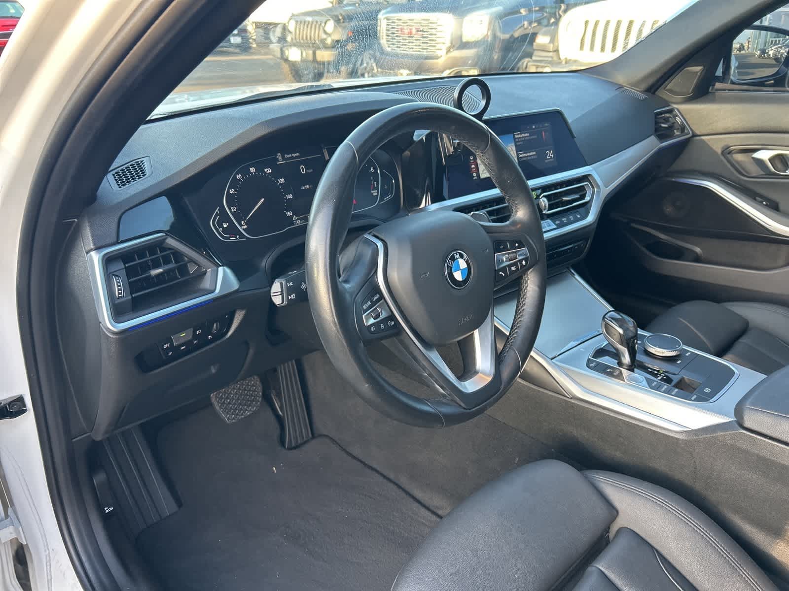 Thumbnail: 2021 BMW 3 Series - 18