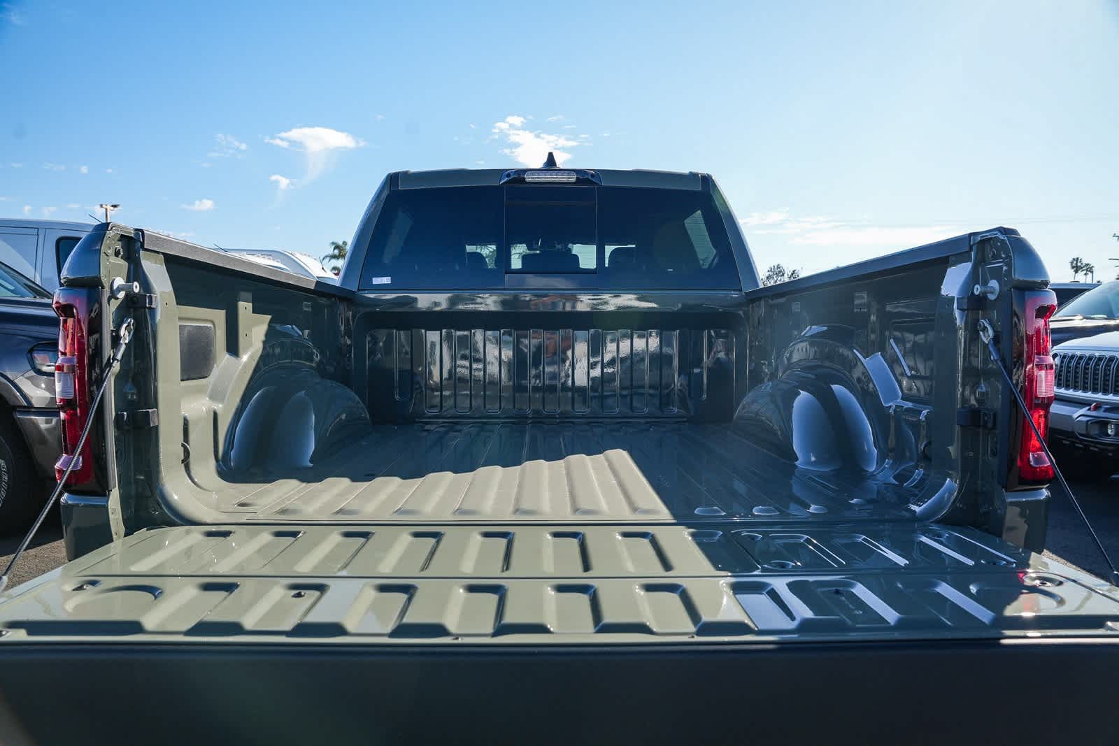 Thumbnail: 2026 RAM 1500 - 11