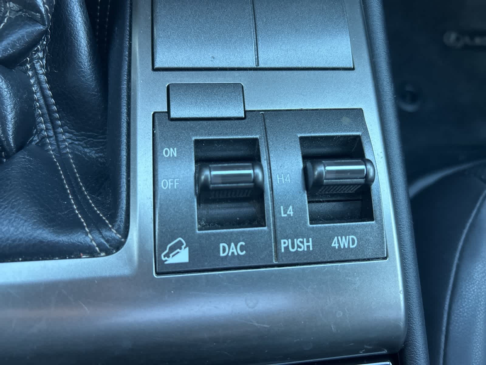 Thumbnail: 2016 Lexus GX - 48